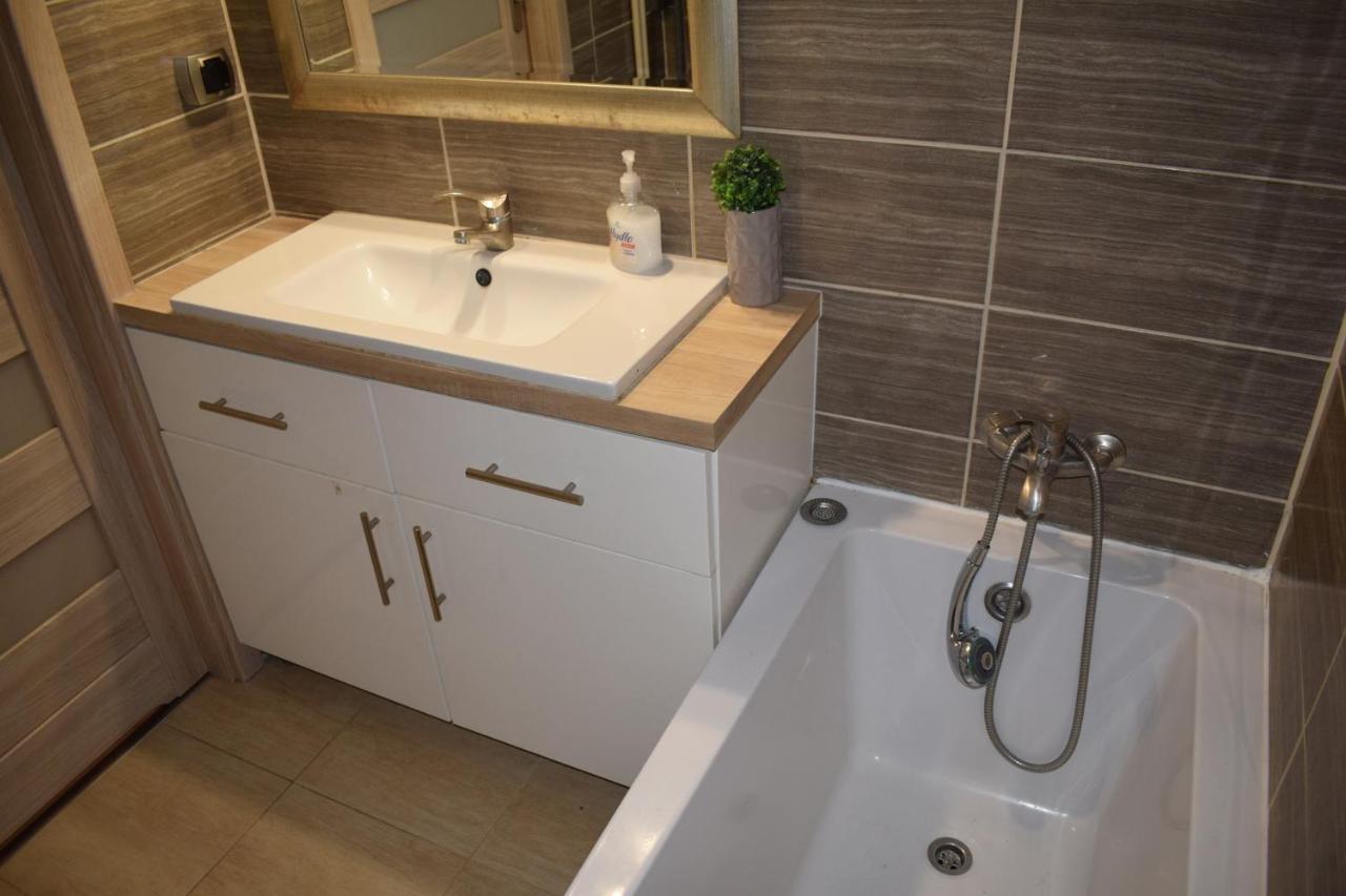 Apartament M-5 - 74M2 Częstochowa Eksteriør billede